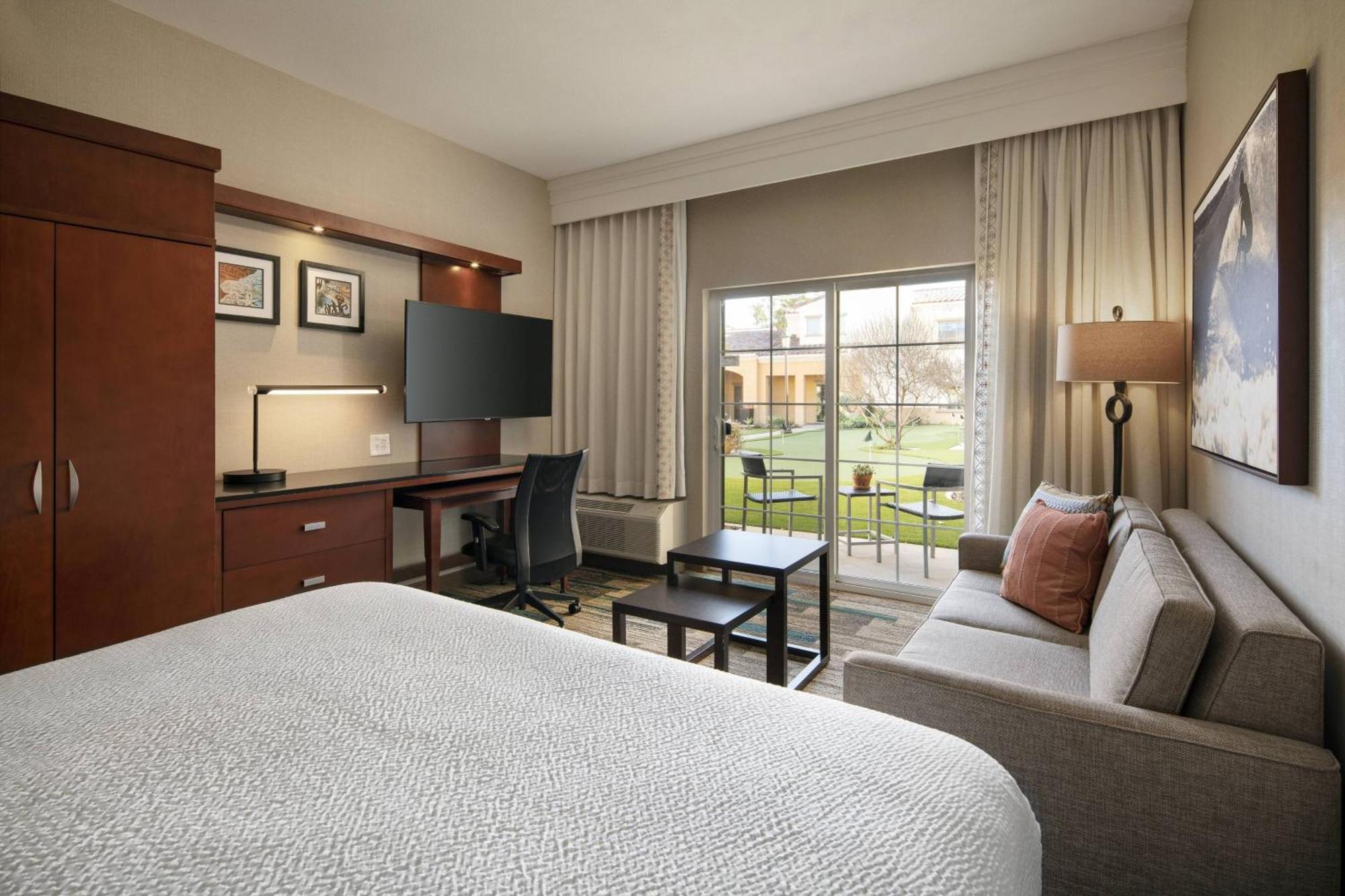 Готель Courtyard By Marriott Santa Barbara Goleta Екстер'єр фото