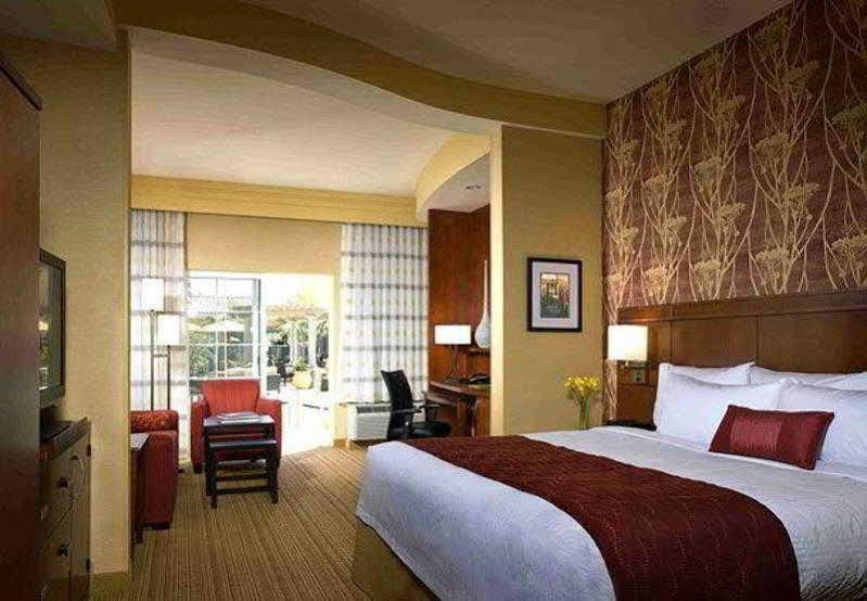 Готель Courtyard By Marriott Santa Barbara Goleta Екстер'єр фото